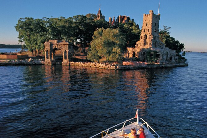 1-Hour 1000 Islands Cruise from Ivy Lea with views of Boldt Castle - Key points at a glance