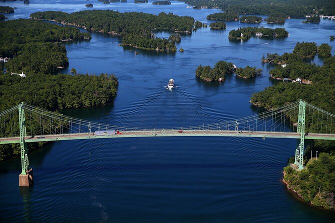 1-Hour 1000 Islands Cruise from Ivy Lea with views of Boldt Castle - Boldt Castle is the main event