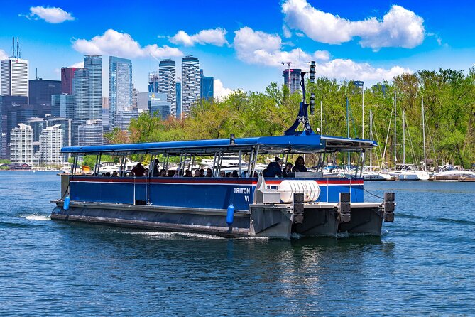 1-Hour Toronto Harbour Tour with Live Narration - Live narration, humor, and the crew
