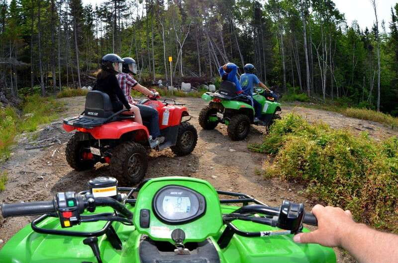 15 min. Tadoussac : Guided ATV tour excursion - Starting at Ferme 5 Étoiles near Sacré-Coeur