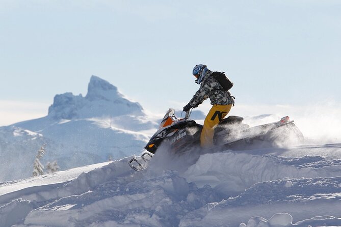 2 Hour Wilderness Adventure Snowmobile Tour in Whistler - Warming up in the cabin or dome