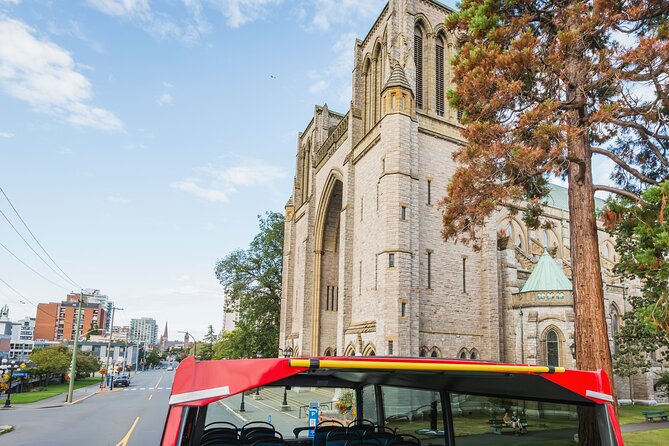 24 Hour Hop-On, Hop-Off Double Decker Victoria City Tour - The driver-guide shapes the whole experience