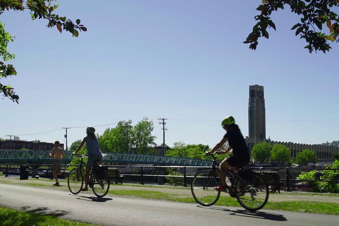 3 Hour Montreal City Bike Tour with Wine or Beer (AM & PM) - Old Port and Old Montreal