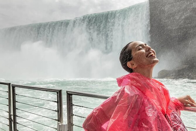 4-Hour Niagara Falls Boat Tour, Lunch & Maple Syrup Tasting - Key points at a glance