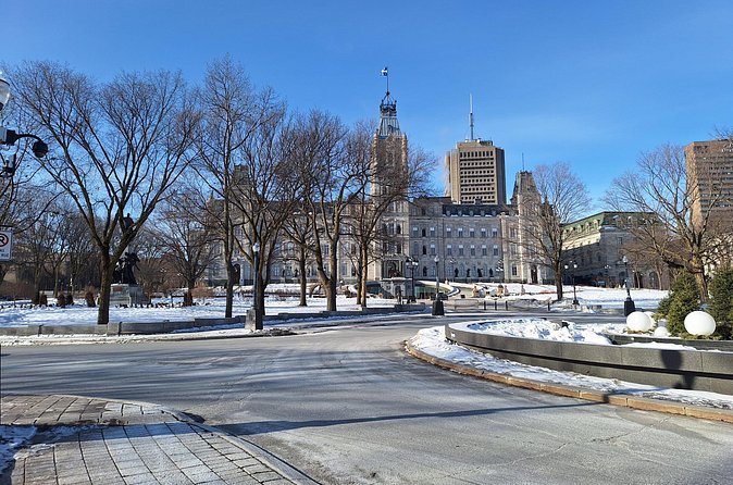 4 Hours Private Quebec City Guided Tour - Vehicle comfort, group size, and pace