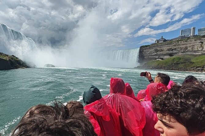 4hr Niagara Falls Canada Tour includes the Boat and tunnels - Is $146.77 good value?