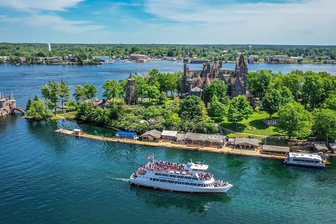 5-Hour 1000 Islands Boldt Castle Stopover Cruise from Gananoque - Weather, seating, and the pace of the day