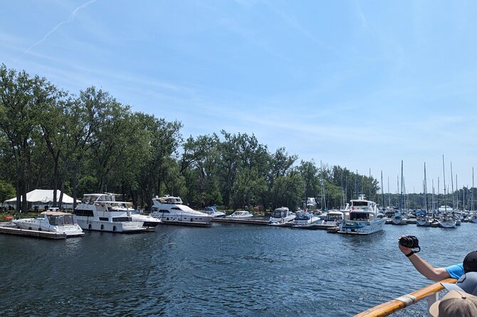 60-Minute Toronto Sightseeing Harbour Tour - What this Toronto harbour cruise actually feels like