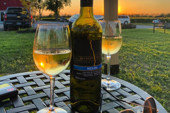 A Twilight Wine Adventure with 3-Course Dinner - The important points at a glance