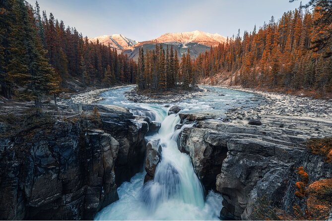 Abraham Ice Bubble/Sunwapta Falls,Snowshoeing,Icefield, Bow&Peyto - Starting before breakfast in Banff