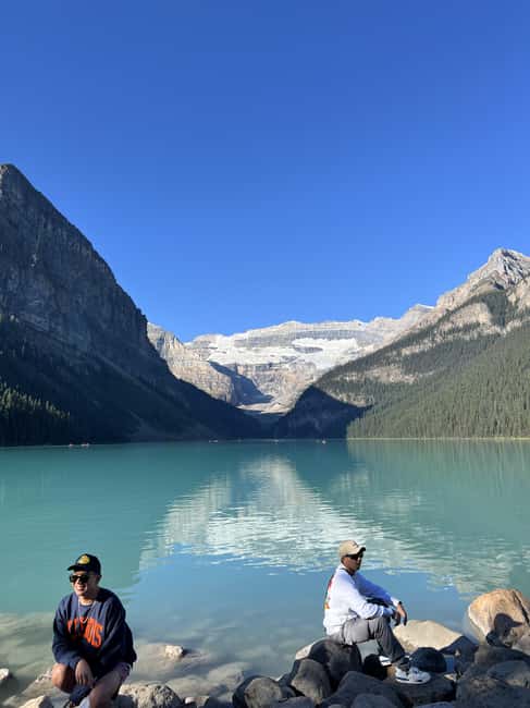 Abraham IceBubble, Peyto, Lake Louise, Bow Lake, Snowshoeing - Bow Lake and the Icefields Parkway