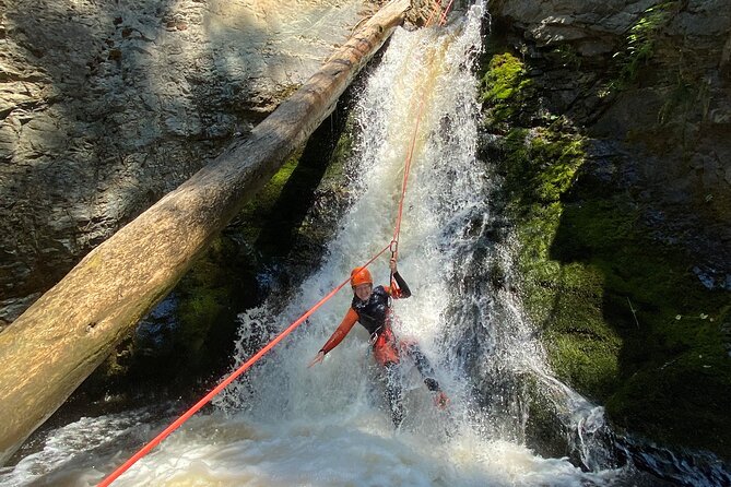 Adrenaline Canyoning Kelowna - Rappelling beside waterfalls