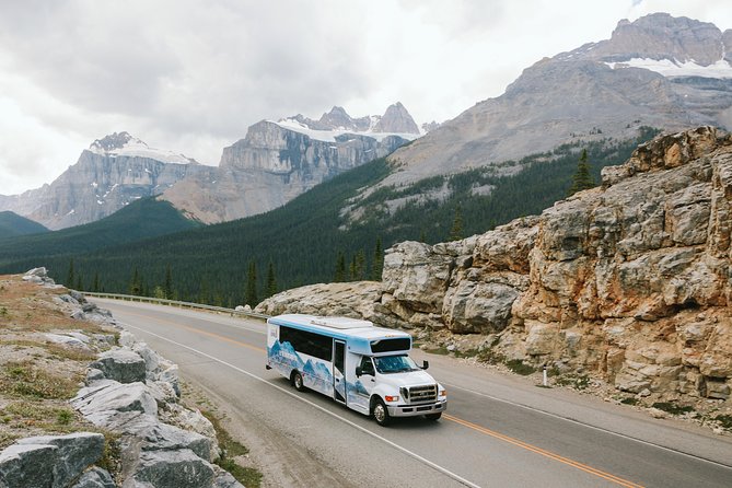 Alberta Transfer: Banff, Jasper, Lake Louise, Calgary - Banff to Lake Louise and Canmore
