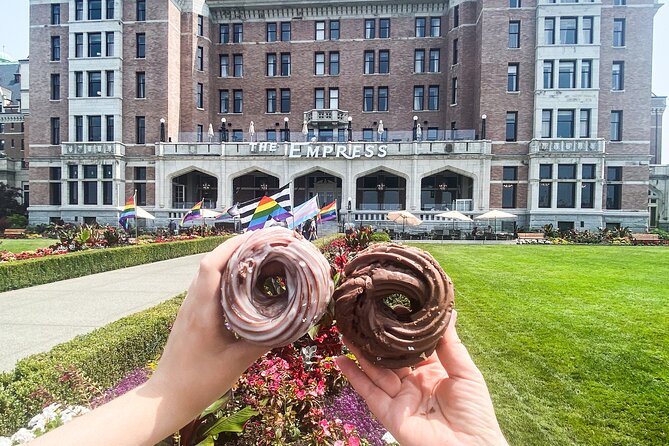 Artisan Donuts & Local Flavors: Victoria's Sweetest Adventure - Discovery Coffee adds a useful pause