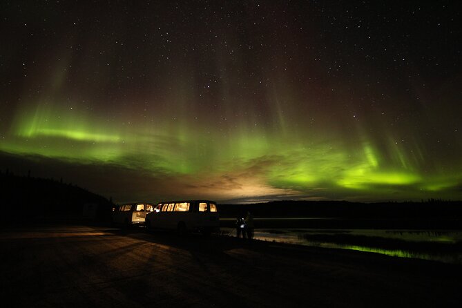 Aurora Hunting Tours - Small groups make the chase easier