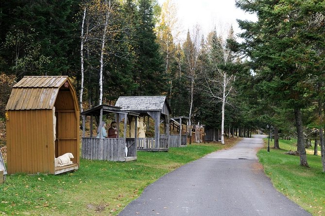 Back Country of the Fjord and the National Park - Shops, coffee, and time near the water