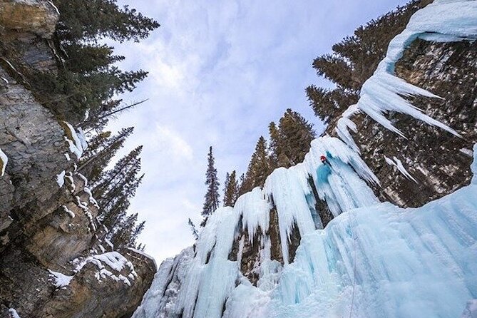 Banff Area & Johnston Canyon 1-Day Tour from Calgary or Banff - Surprise Corner and the Banff Springs view