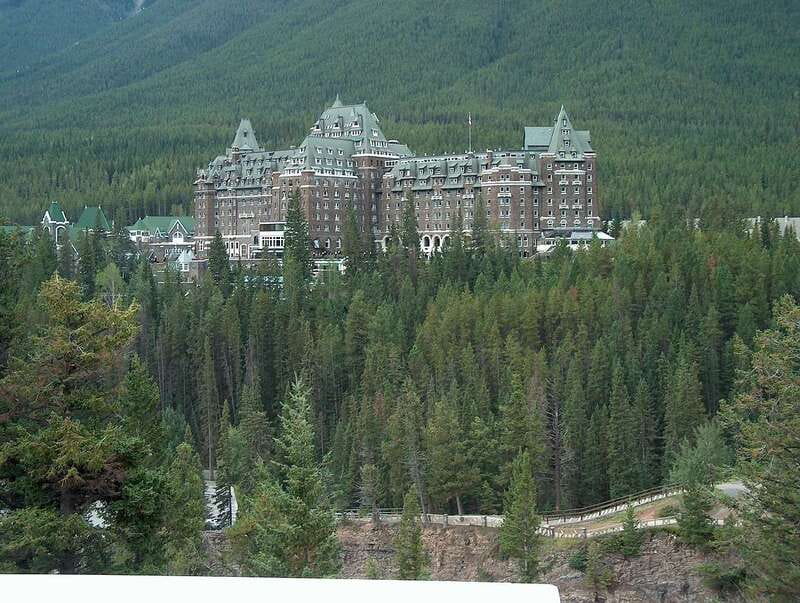 Banff: Castle Food Experience at Banff Springs Hotel - Meeting inside Fairmont Banff Springs