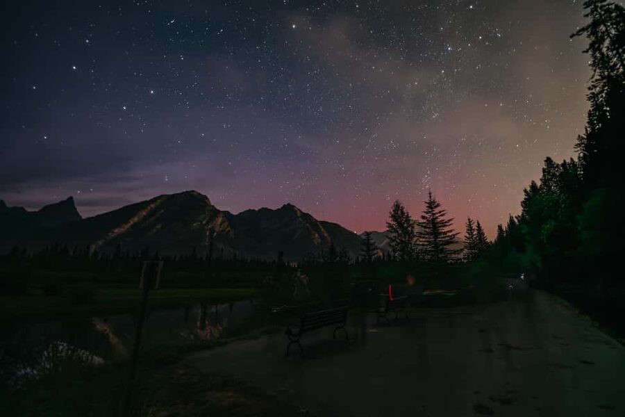 Banff: Guided Sunset and Stargazing Tour - Watching the mountains lose the light