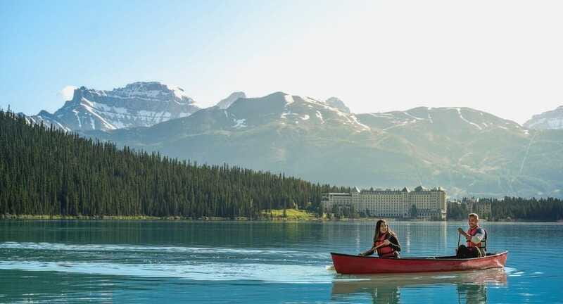 Banff: Lake Louise,Emerald & Johnston Canyon+5More - Natural Bridge: a short stop with real geological drama