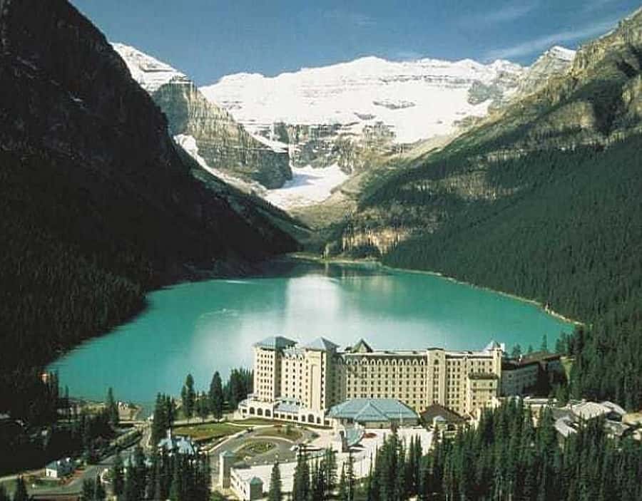 Banff : Lake Louise, Moraine, Emerald & Johnston Canyon tour - A full day from Calgary, Canmore, or Banff