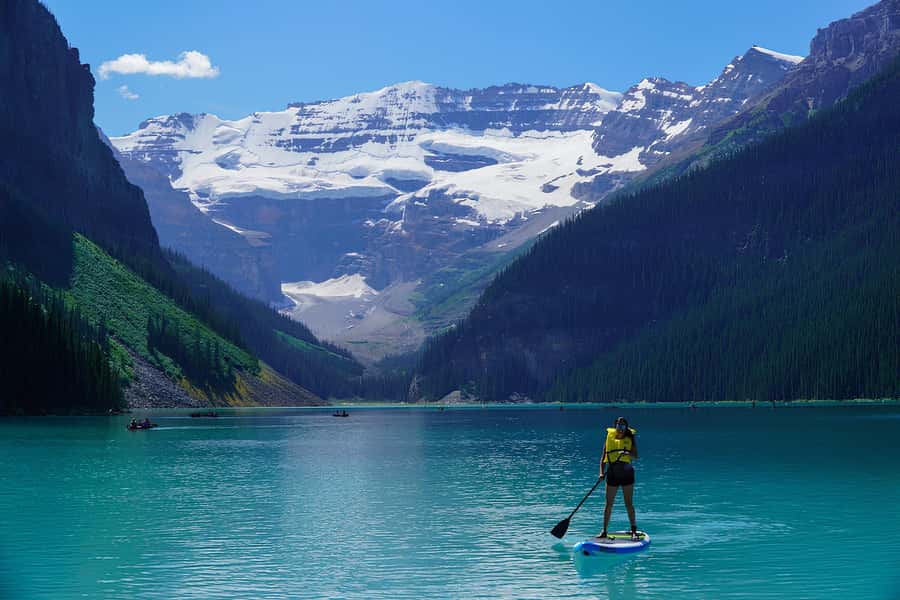 Banff: Lake Louise & Moraine Lake Half Day Tour - Key points at a glance