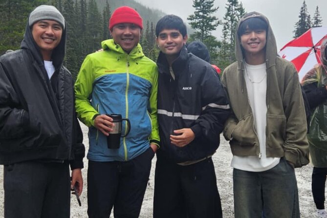 Banff: Moraine Lake and Lake Louise Shuttle | Limited Time Offer! - Lake Louise: 75 minutes at the shoreline