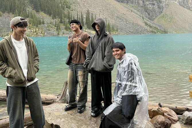 Banff: Moraine Lake and Lake Louise Shuttle | Limited Time Offer! - Moraine Lake and the Rockpile viewpoint