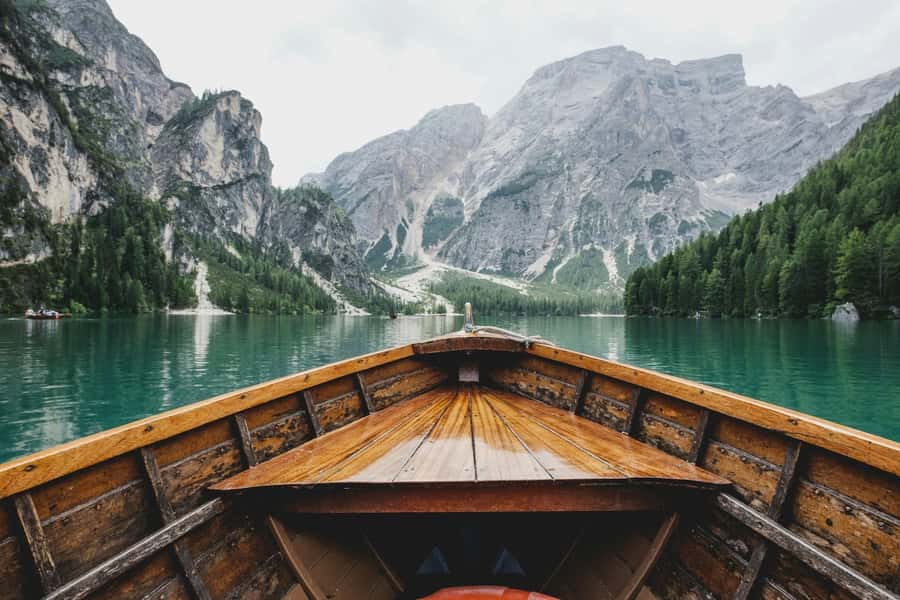 Banff: Moraine Lake, Lake Louise, Emerald Lake and Yoho Trip - Key points to know before booking