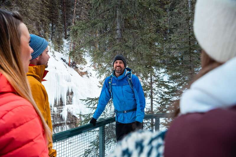 Banff: Morning or Afternoon Johnston Canyon Icewalk - Getting ready at the Johnston Canyon trailhead