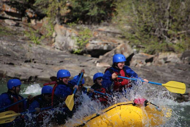 Banff: Morning Whitewater Rafting Tour in Horseshoe Canyon - The walk to the river deserves attention