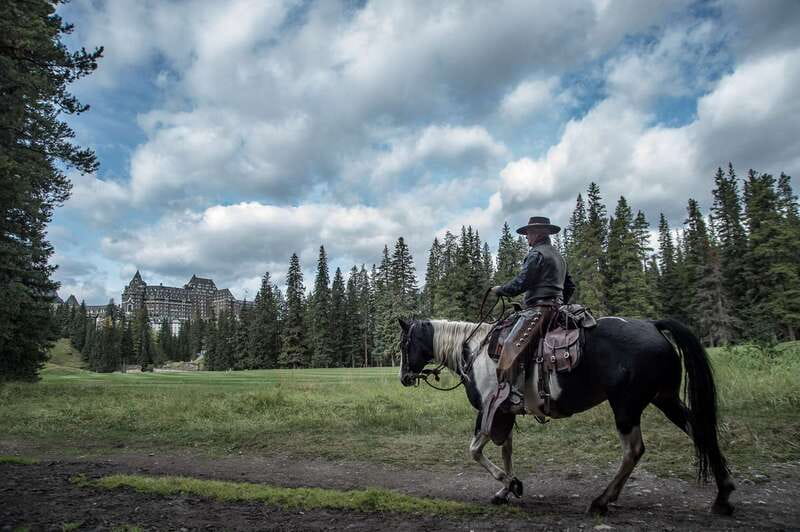 Banff National Park: 1-Hour Spray River Horseback Ride - Along the golf course and toward Sulphur Mountain