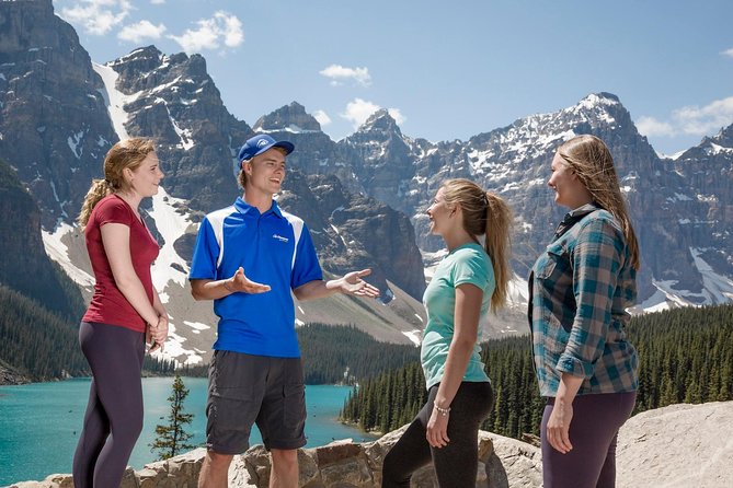Banff National Park Tour with Lake Louise and Moraine Lake - Lake Louise: the grand first stop