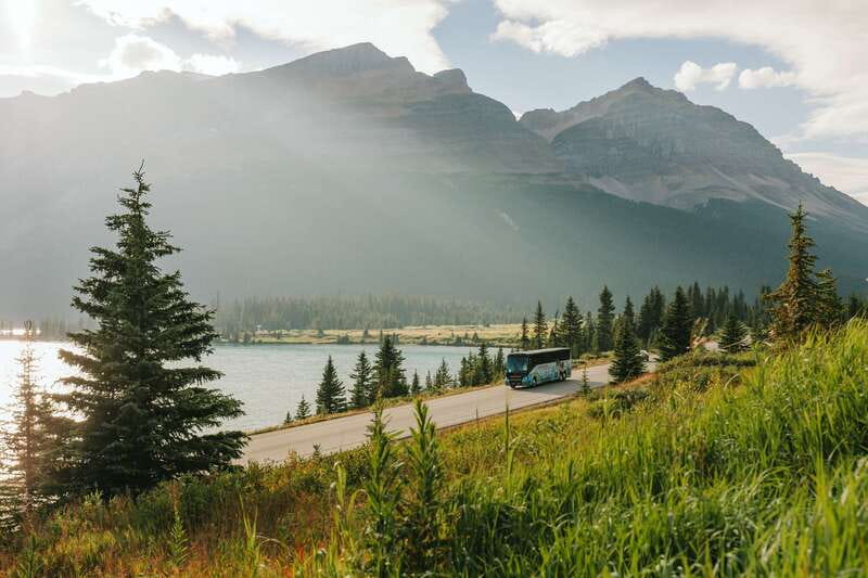 Banff: Sightseeing, Lake Minnewanka Cruise and Banff Gondola - A full Banff day without the parking headache