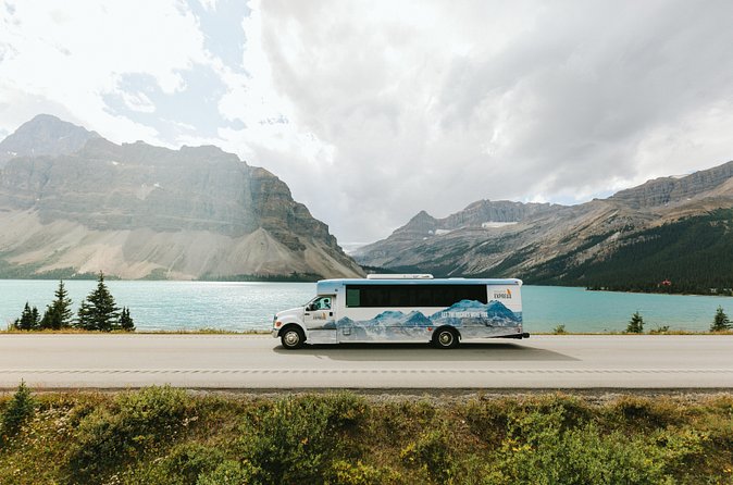 Banff Tour with Gondola & Lake Cruise - roundtrip from Calgary - The optional Lake Minnewanka cruise