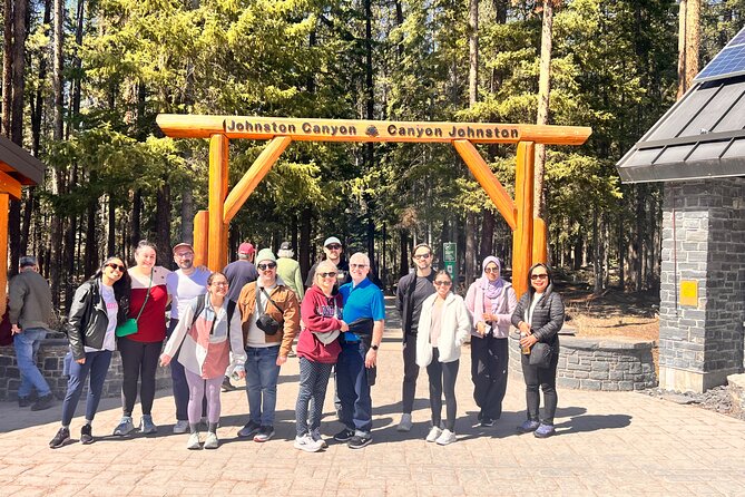 Banff Town ,Lake Louise, Moraine , Emerald & Johnston Canyon Tour - Moraine Lake: The Seasonal Prize