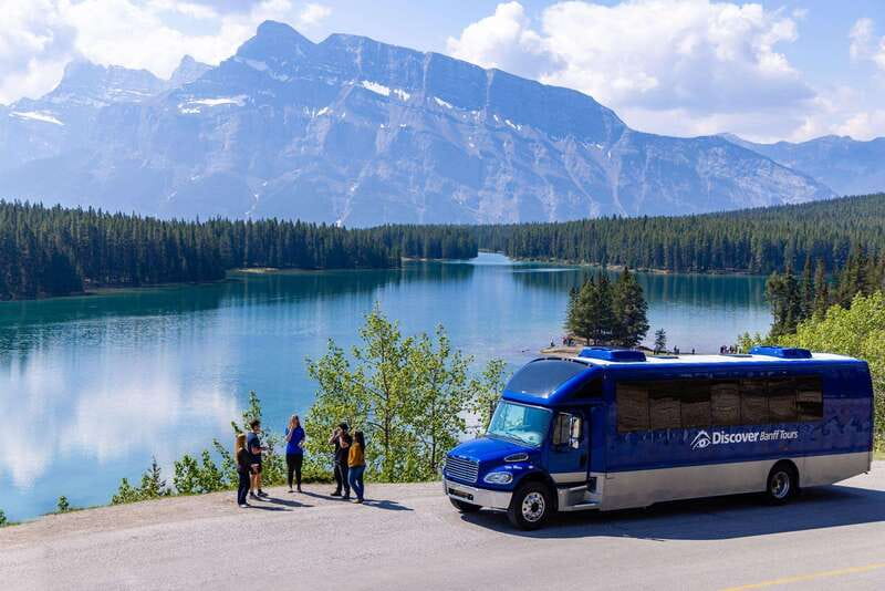 Banff: Wildlife and Sightseeing Minibus Tour - Practical details that make the morning easier