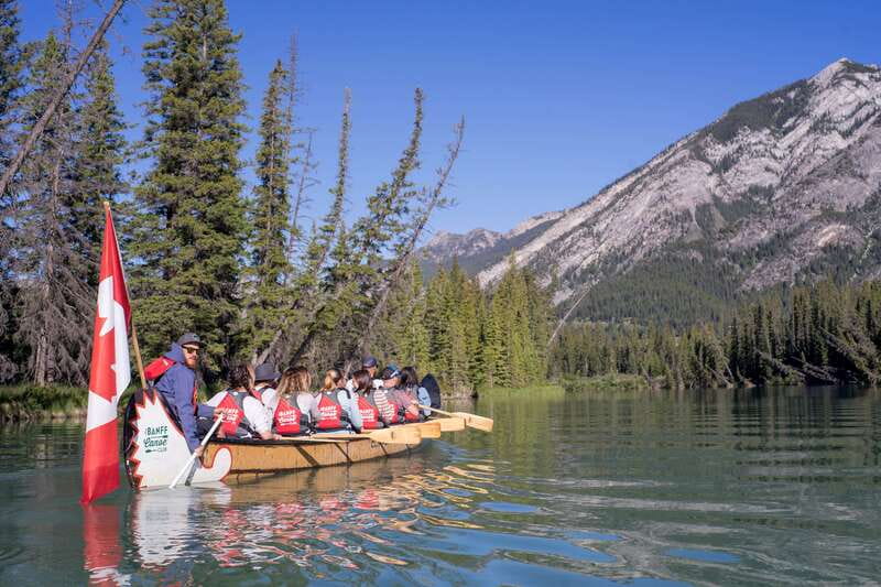 Banff: Wildlife on the Bow River Big Canoe Tour - Meeting the canoe at Banff Canoe Club