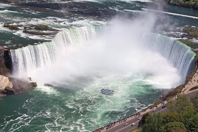 Best Niagara Falls Tour with Boat, Lunch & Journey Behind Falls - Transportation, group size, and the guide factor