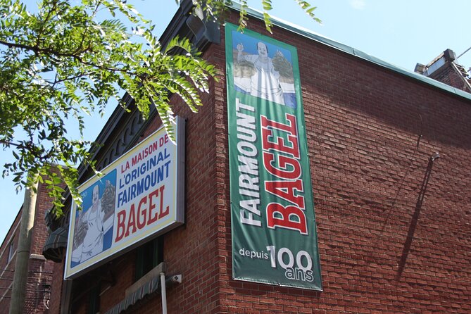 Beyond the Bagel: Montreal Jewish Food Walking Tour - What the guide adds to the food