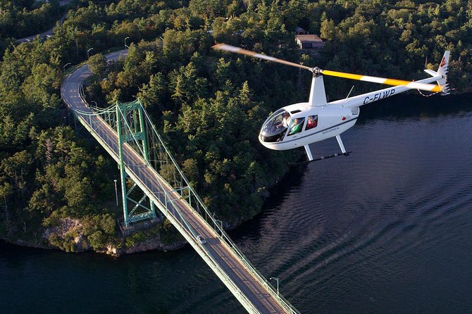 Boldt Castle and Thousand Islands Helicopter Tour - What the pilot and headset add