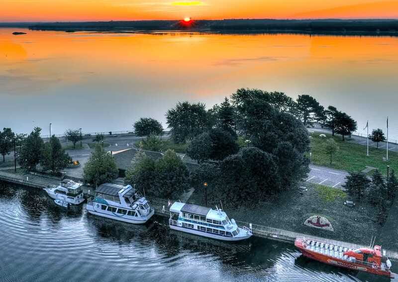 Brockville: 1000 Islands Cruise - What the 90-minute schedule gives you