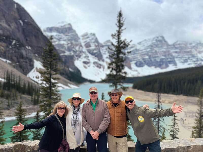 Calgary/Canmore: Lake Louise, Moraine Lake, & Banff Day Tour - Marble Canyon and the cold-season plan