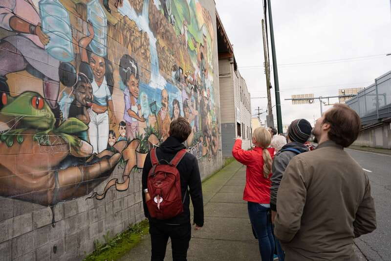 Calgary: Street Art & Craft Beer Walking Tour w/ Tastings - Meeting at Toonie Tours Calgary
