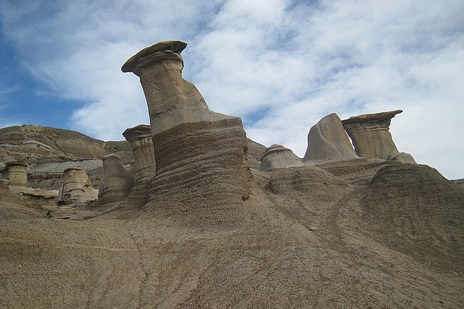 Calgary to Royal Museum | Drumheller – PRIVATE TOUR - The World’s Largest Dinosaur is pure roadside fun