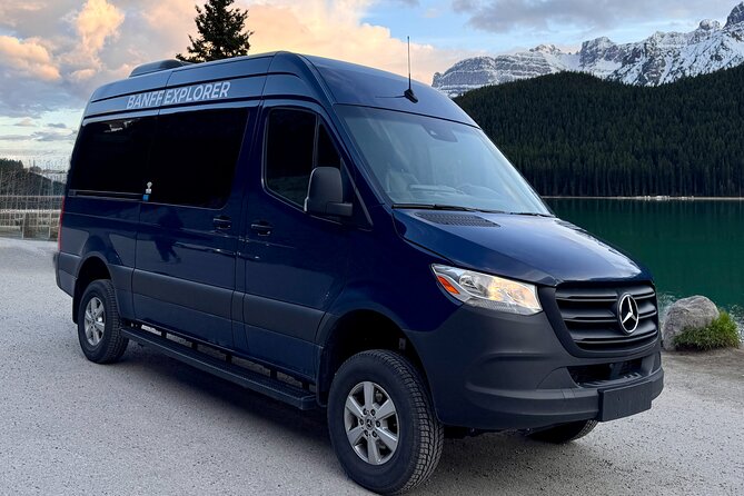 Calgary YYC Airport: Hassle-free Private Transfer to Lake Louise - Key points to know before booking