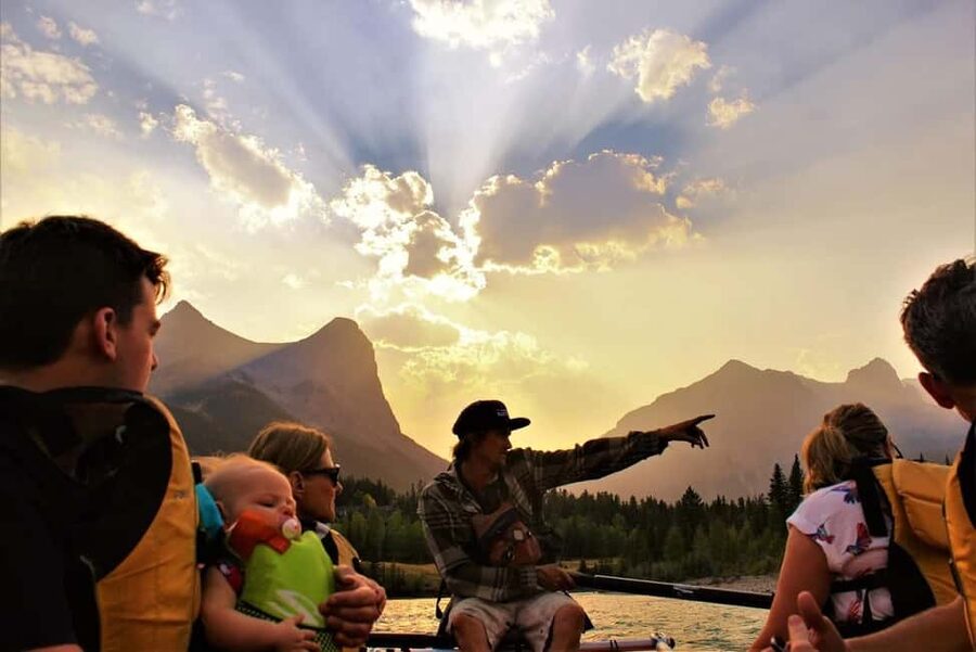 Canmore: 1.5 Hour Scenic Raft Tours in the Rockies - Should you book the Canmore scenic float?