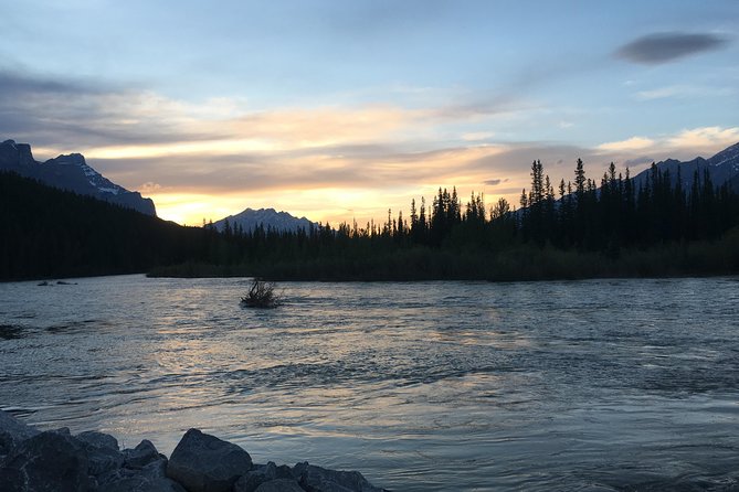 Canmore: Stargazing and Nature by Nightfall Walking Tour - 2hr - What this Canmore night walk is really like