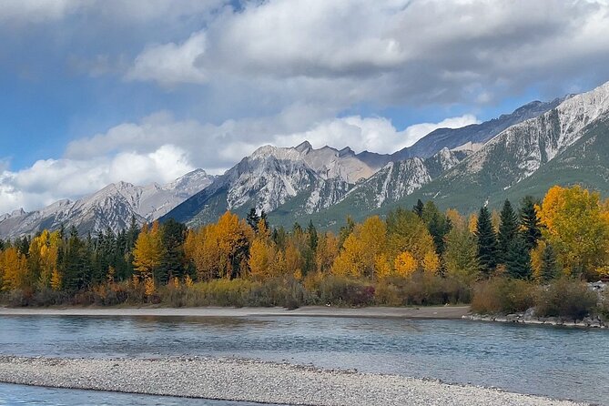 Canmore Town Walking Tour with Refreshment and Sweet Treat - How this compares with exploring alone