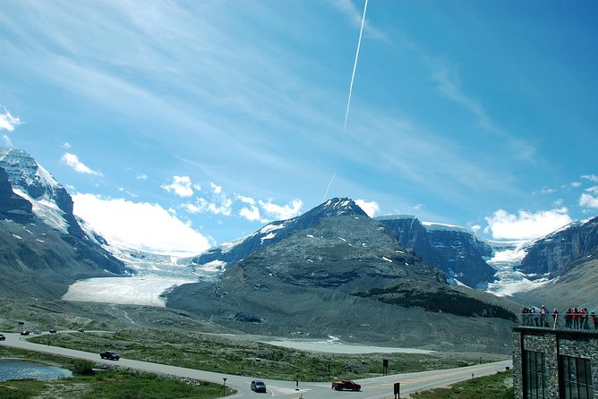 Circle West - Canadian Rockies Round Trip Bus Tour From Vancouver - Day 1: Vancouver to Mount Robson by way of Hope and Kamloops
